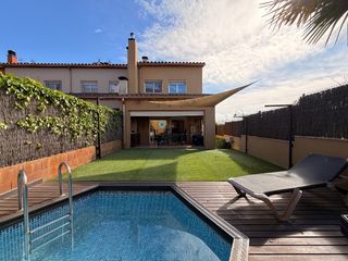 Casa  Avinguda de pozo alc�n. Baix empord�, palafrugell, casa..