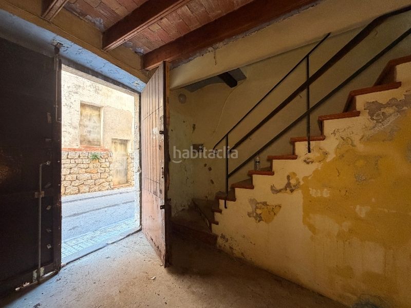Foto 0cd7d23d-6ea2-42e7-b09a-cb464296a037. Casa amb xemeneia aparcament a Torroella de Montgrí