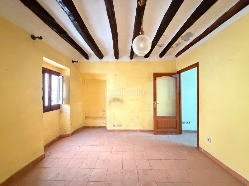 Foto ed75c4b2-7b6c-4511-95a7-156df0a49c79. Casa amb xemeneia aparcament a Torroella de Montgrí