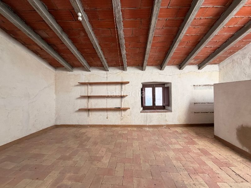Foto ee2d00f5-8bba-4a74-81ae-af0213016332. Casa amb xemeneia aparcament a Torroella de Montgrí