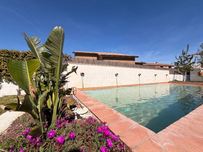 Foto a0b5b811-493a-4403-889a-cd8d0f93c398. Casa amb xemeneia calefacció aparcament piscina a Vall-llobrega