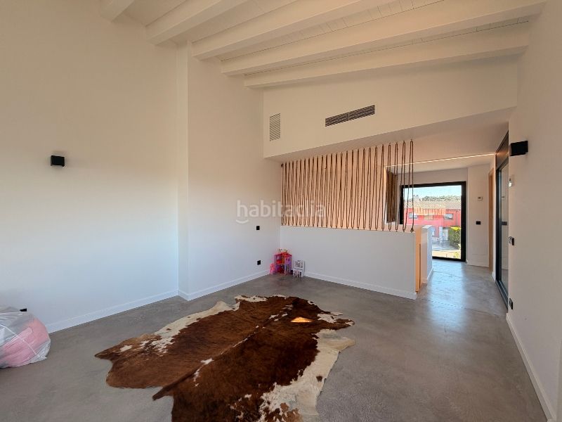 Foto dbaa00ad-148d-4ea7-a345-574bebe18068. Casa amb xemeneia calefacció aparcament piscina a Vall-llobrega