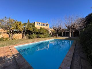 Bauernhof in Carrer hospital-perat 10. Baix empordà, peratallada, masia s.xvii.
