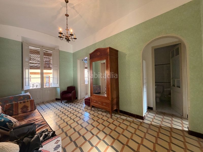 Foto ea914647-b051-4b3a-86f4-a99c78ba59fa. Casa amb aparcament a Bisbal d´Empordà (La)