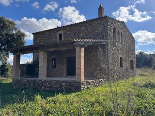 Casa  Carrer mossen josep rovira. Baix empordà, san sadurní de la heura, masía..