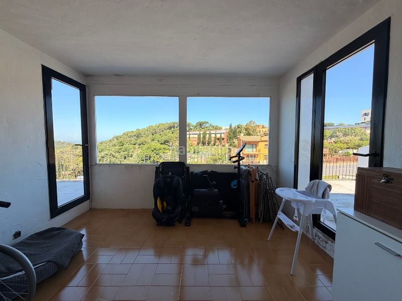 Foto 8f6fc879-7ef8-478a-bc2b-aeeb9c6de6b7. Casa amb xemeneia calefacció aparcament a Begur Begur