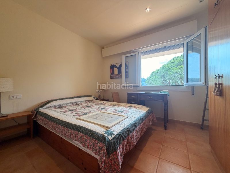 Foto b6a1257e-a547-4d90-b992-85e8e0ef3d3e. Pis amb calefacció aparcament piscina a Llafranc