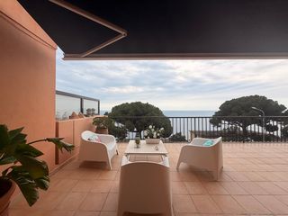 Casa  Passeig de pau casals. Baix empordà, llafranc, casa adosada con vistas al mar.