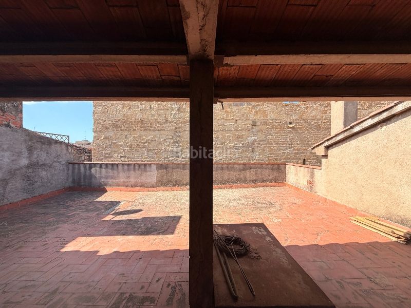 Foto 2685010b-cfb5-49ff-ba45-5d7b7b515ea7. Edifici a Bisbal d´Empordà (La)