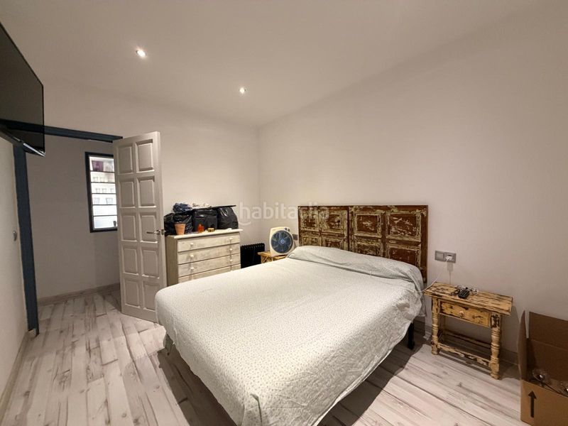 Foto a955bdbd-4c16-45d4-8848-153608274b0e. Pis a Bisbal d´Empordà (La)
