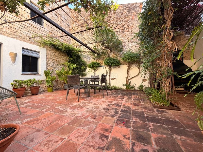 Foto 02872647-8ddb-43ea-b357-f087947ff439. Casa amb calefacció a Regencós