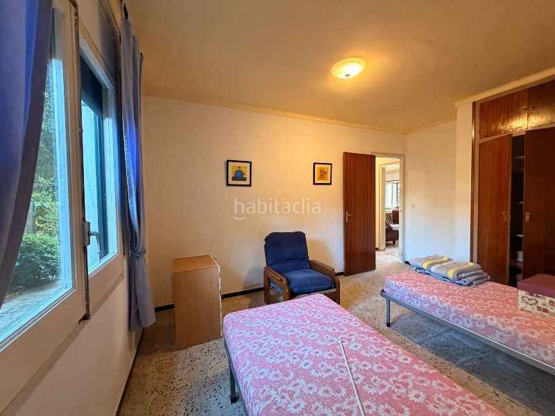 Foto c2504a11-7ddc-44a7-8525-0d078f4651ec. Casa amb xemeneia aparcament a Eixample Residencial Escala (L´)