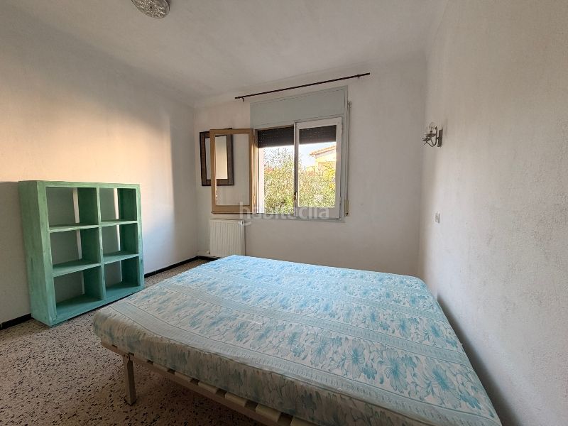 Foto 6d9080b3-82d6-477d-b5df-78a43ad942f6. Edificio in Riells Escala (L´)