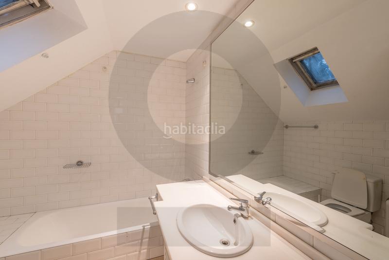 Foto 0c635faa-b82d-49c2-89f4-7ef0ab2428a3. Chalet inmogil, chalet independiente en venta, puerta de hierro en Madrid