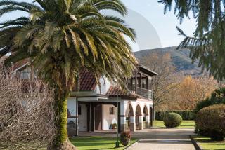 Chalet à Ruente. Inmogil gestión, precioso chalet en venta en cantabria.