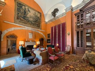 Haus  Calle alberca. Inmogil gestión,  iglesia transformada en singular  vivienda