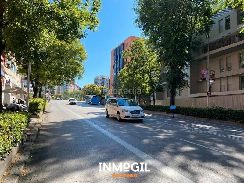Foto 0b740821-6cce-434d-9511-c85781d3e533. Parking coche en paseo de las Acacias 55 inmogil gestión, plaza de garaje amplia. en Madrid