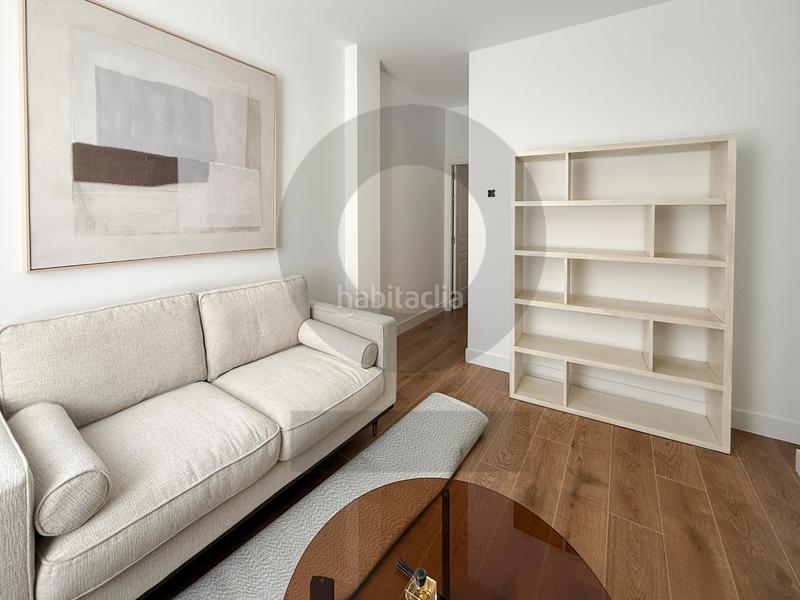 Foto 25d70d12-eb92-4652-afb3-75e6883b9b87. Piso inmogil gestión, piso en venta zona retiro , totalmente reformado y amueblado , para estrenar.. en Madrid