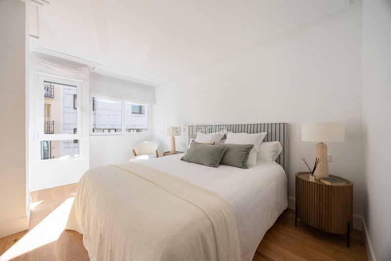 Foto 199dc42d-41bc-4da4-a83e-3f21a6e19448. Appartement avec chauffage parking dans Recoletos Madrid