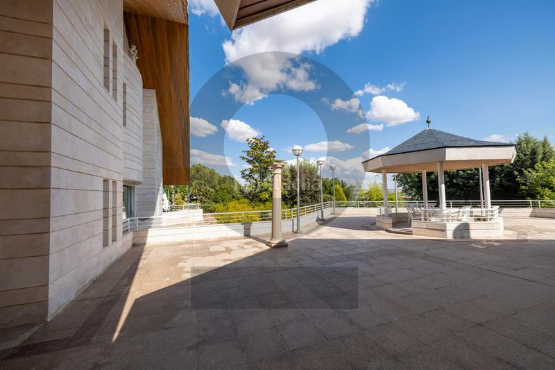 Foto 4efb441e-b447-41eb-8d5d-8828d9ace0c8. Chalet inmogil gestión, espectacular y único chalet independiente en urbanización con acceso restringido y seguridad. madrid en Santo Domingo