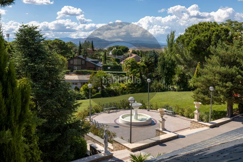 Foto 709a6098-1561-4ebe-9e98-be4c8b275e8d. Chalet inmogil gestión, espectacular y único chalet independiente en urbanización con acceso restringido y seguridad. madrid en Santo Domingo