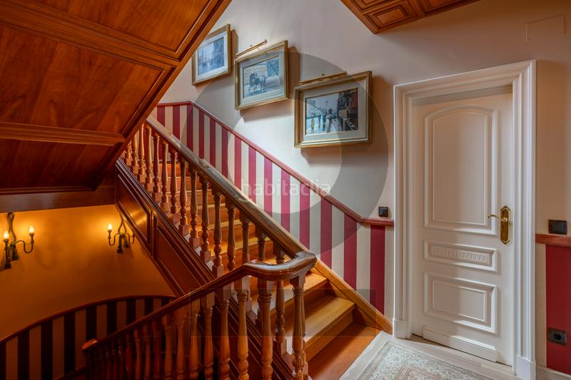 Foto 95e390df-c8e4-4e02-867d-f3f879e8e360. Chalet inmogil gestión, espectacular y único chalet independiente en urbanización con acceso restringido y seguridad. madrid en Santo Domingo