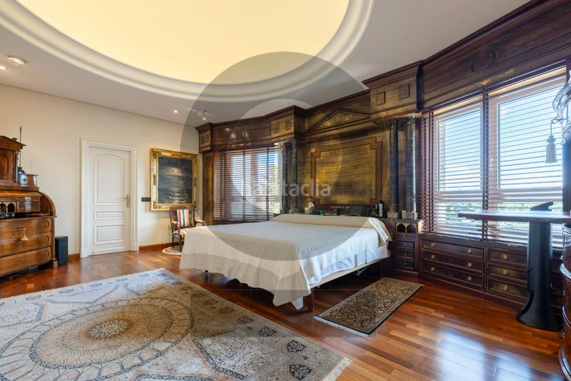 Foto a564f54e-2c0f-41e0-8582-22762ca71515. Chalet inmogil gestión, espectacular y único chalet independiente en urbanización con acceso restringido y seguridad. madrid en Santo Domingo