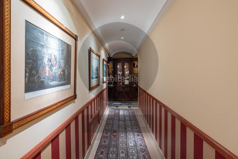 Foto b83ba1a4-f4fa-4062-a5c1-93cb584fc385. Chalet inmogil gestión, espectacular y único chalet independiente en urbanización con acceso restringido y seguridad. madrid en Santo Domingo