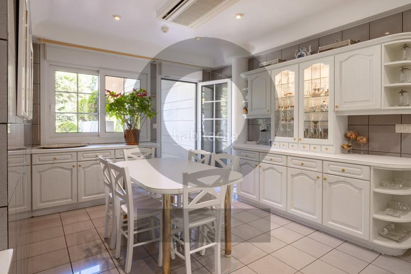 Foto cb9eb34f-3435-4e20-bf39-e2fb6591b9b1. Chalet inmogil gestión, espectacular y único chalet independiente en urbanización con acceso restringido y seguridad. madrid en Santo Domingo