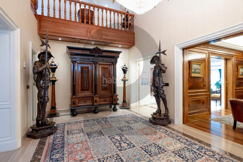 Foto f19c8ec8-b78c-46df-aa4f-5668337a52d8. Chalet inmogil gestión, espectacular y único chalet independiente en urbanización con acceso restringido y seguridad. madrid en Santo Domingo