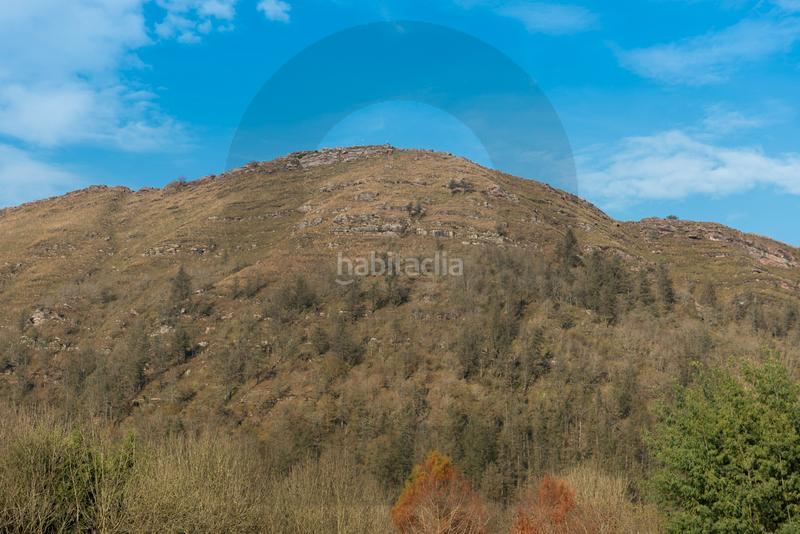 Foto 295a59e1-a0a5-4f43-b8c4-cae15ae77fcd. Xalet amb xemeneia calefacció aparcament a Ruente