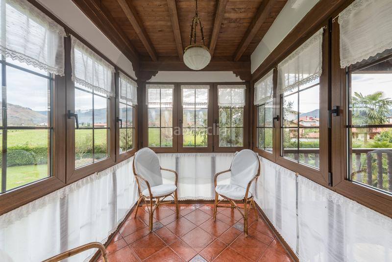 Foto 9646c30b-df19-4d89-9179-940823cbe23c. Xalet amb xemeneia calefacció aparcament a Ruente