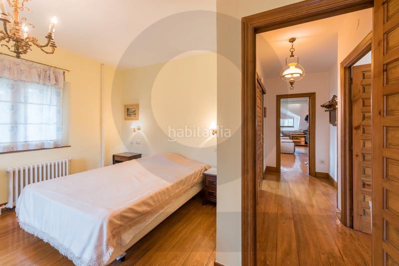 Foto a6b58655-6e3e-4a40-9009-6db091d6fc3f. Xalet amb xemeneia calefacció aparcament a Ruente