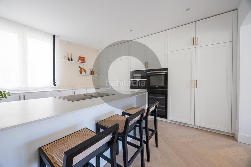 Foto cb9675d2-830c-453a-b257-fa5e855222ce. Appartamento con camino riscaldamento in Recoletos Madrid