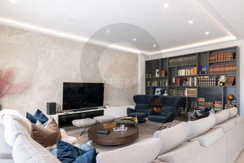 Foto 49249701-0e6c-4eab-92e5-08944dcec12b. Chalet inmogil gestión inmobiliaria, chalet independiente de promoción propia impecable, altas calidades. en Majadahonda