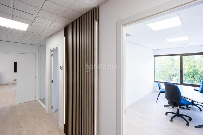 Foto d7c4ca28-5157-453a-87e8-225b45679a4e. Lloguer oficina amb calefacció aparcament a Marazuela-El Torreón Rozas de Madrid (Las)