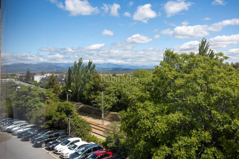 Foto f1bed6d5-bd79-4d06-b82a-941212e63d0f. Location bureau avec chauffage parking dans Marazuela-El Torreón Rozas de Madrid (Las)