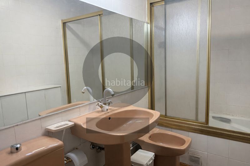 Foto 3588f883-ed73-4271-813d-f692f671bd2d. Piso inmogil gestión, piso en venta en el centro exterior con ascensor y garaje en Madrid