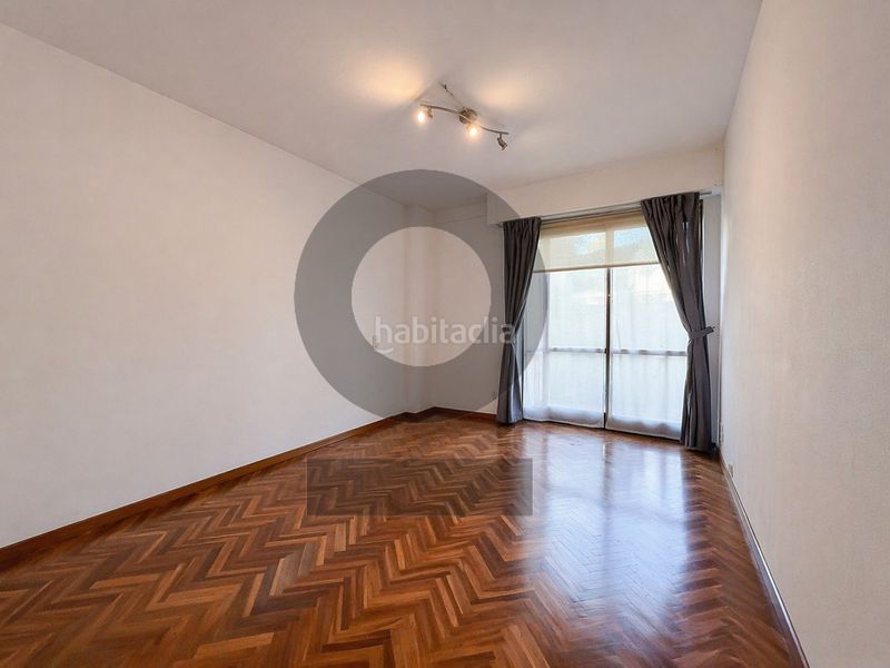 Foto c5171e1f-7f73-47b2-816b-a30012934ef8. Piso inmogil gestión, piso en venta en el centro exterior con ascensor y garaje en Madrid