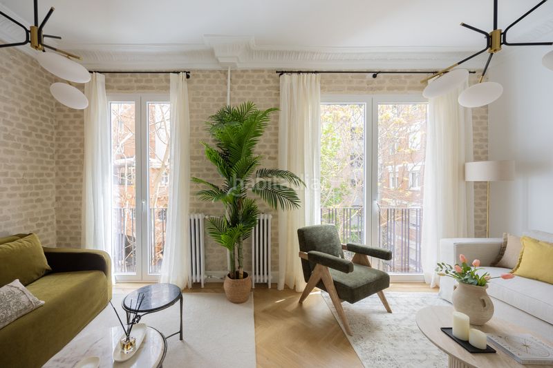 Foto 5f7ae3dc-d3f4-47f9-8d6d-84acd836fbbc. Pis amb calefacció a Recoletos Madrid