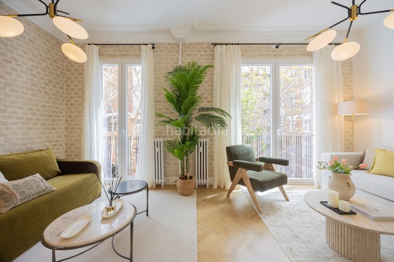 Foto aad3db56-77cd-4e0f-be9a-233b67fa9d3b. Pis amb calefacció a Recoletos Madrid