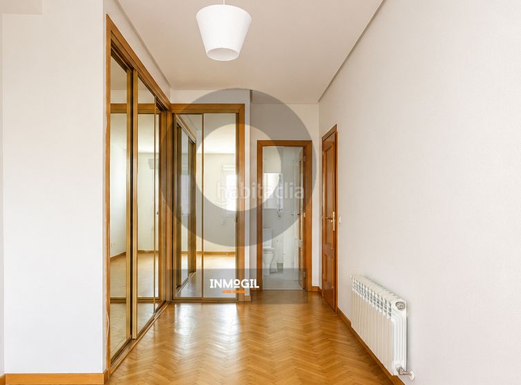 Foto 4f7f4bca-b548-469e-93f6-05aa4d507ea0. Apartament amb calefacció a Sol Madrid