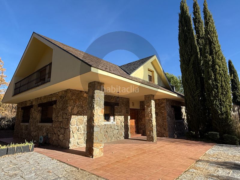 Foto 0fe0a40f-5ac9-451d-a308-4a9103407e0f. Chalet avec cheminée chauffage dans Navacerrada