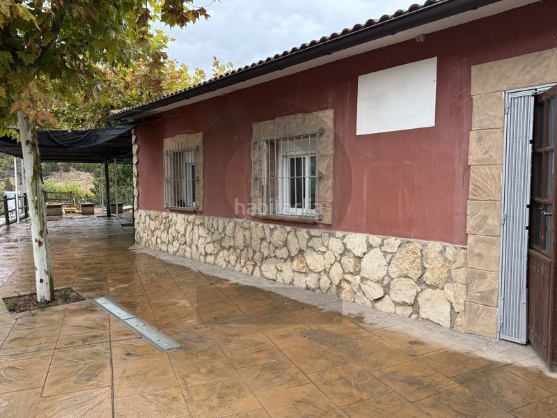 Foto 0afa4378-5895-4b25-b9cd-b1d5b7edaf1a. Casa a carretera antigua 7 a Nuévalos
