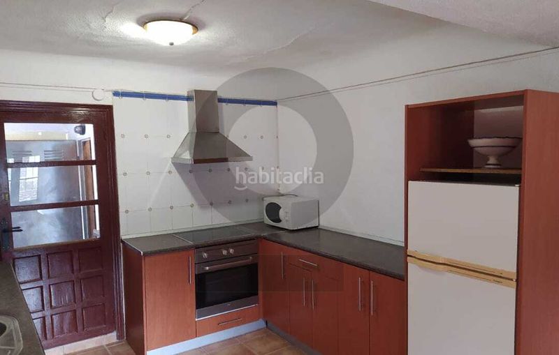 Foto b4008555-6537-488e-bf34-c9caa5633451. Casa a carretera antigua 7 a Nuévalos