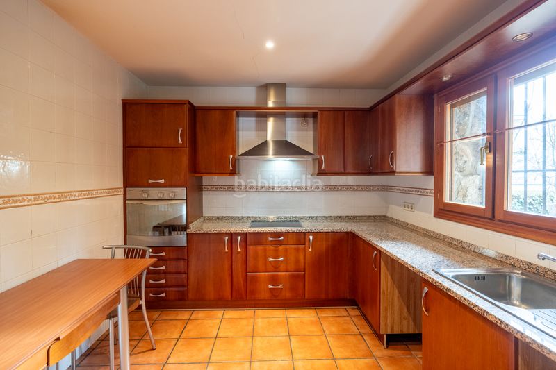 Foto 1c3218fa-2c28-4f70-91cd-16ee99cbecd5. Chalet inmogil gestion, chalet independiente en Navacerrada