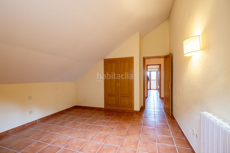 Foto 43cf8d13-9472-4e25-86d3-9ff000102405. Chalet inmogil gestion, chalet independiente en Navacerrada