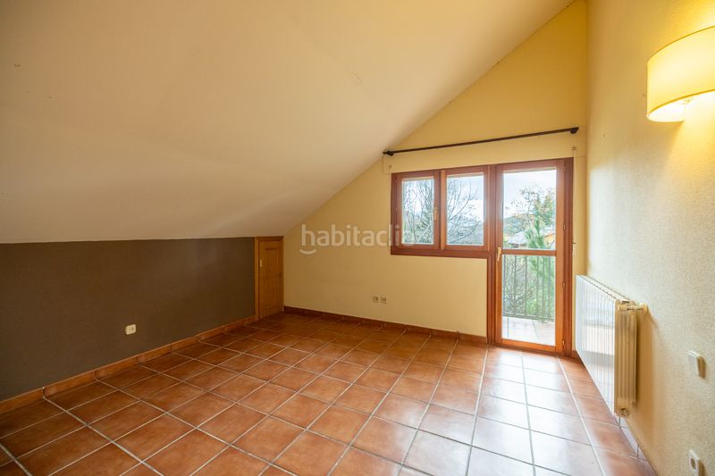 Foto 5fb57c77-4fc8-43ae-bfba-54b13eabfc84. Chalet inmogil gestion, chalet independiente en Navacerrada
