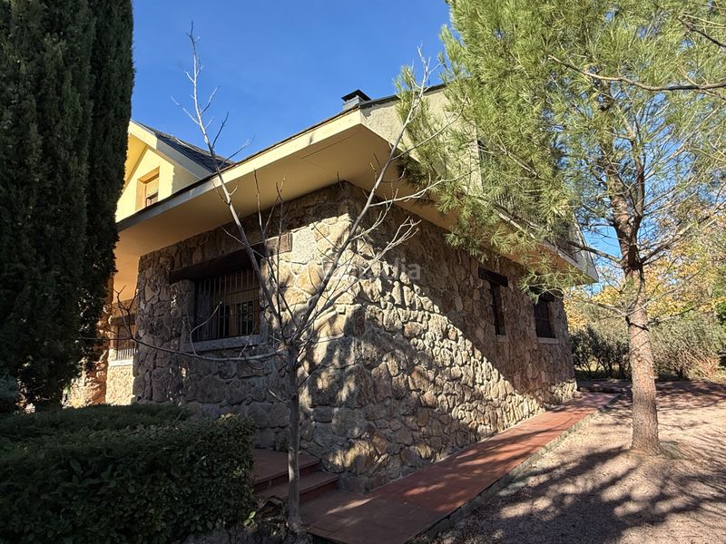 Foto acdeb4ac-7822-4ef4-ab35-5c330624858e. Chalet inmogil gestion, chalet independiente en Navacerrada