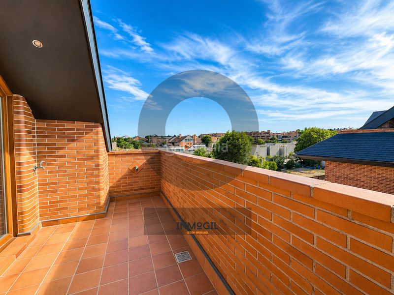 Foto f79e13f7-1333-4021-a4d2-591ed0217ba9. Xalet amb xemeneia calefacció aparcament piscina a Encina (La)